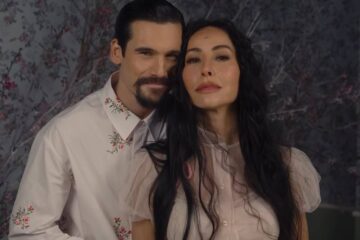 O casal Nicolas Prattes e Sabrina Sato